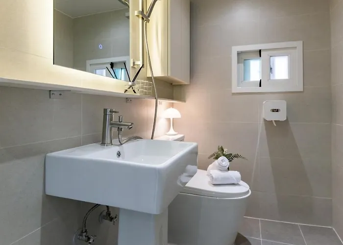 Apartamento Maison Woodique Hongdae 2rooms 3beds 6persons Seúl