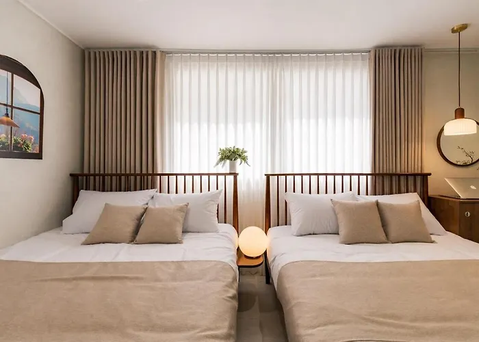 Maison Woodique Hongdae 2rooms 3beds 6persons