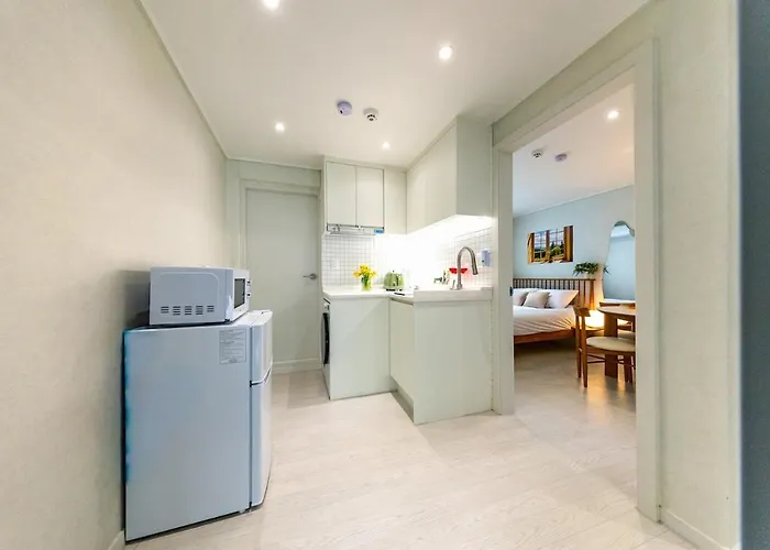 Maison Woodique Hongdae 2rooms 3beds 6persons *