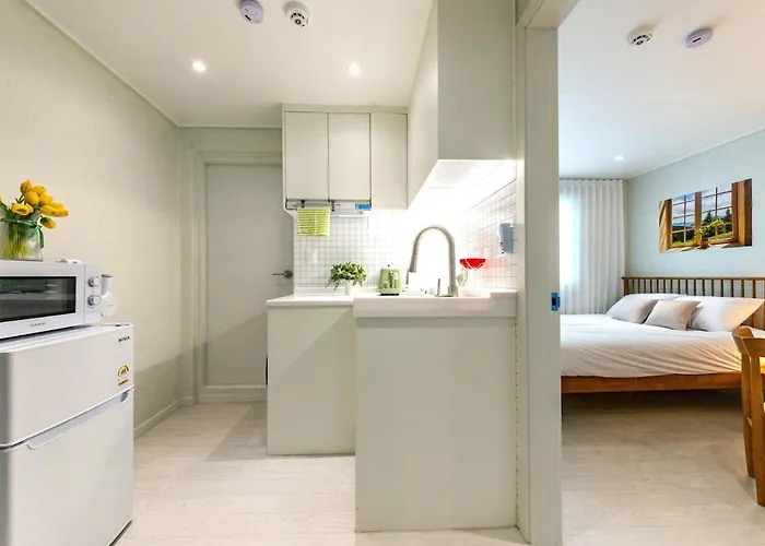 Maison Woodique Hongdae 2rooms 3beds 6persons *