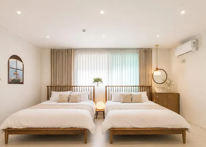 Apartamento Maison Woodique Hongdae 2rooms 3beds 6persons Seúl