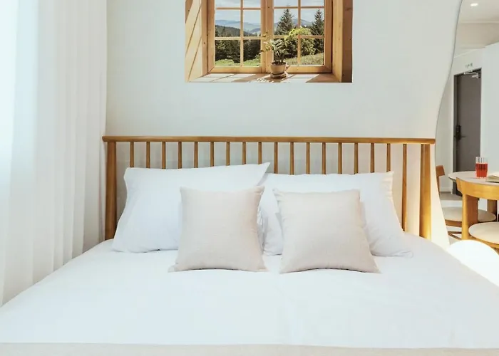 Maison Woodique Hongdae 2rooms 3beds 6persons * Seúl